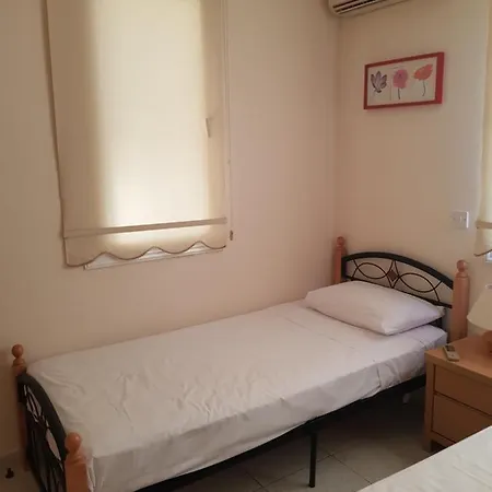 Villa Thalia * Paralimni